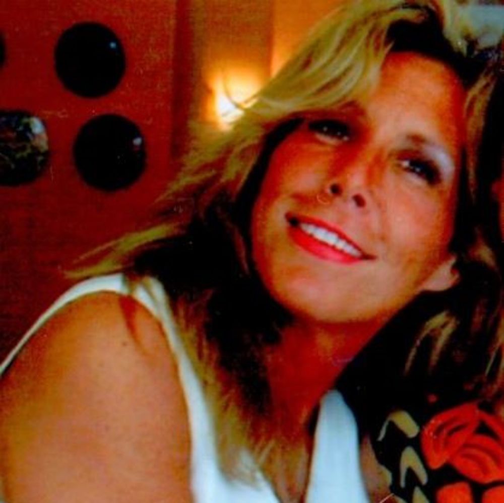 Meet your Posher, Claudia